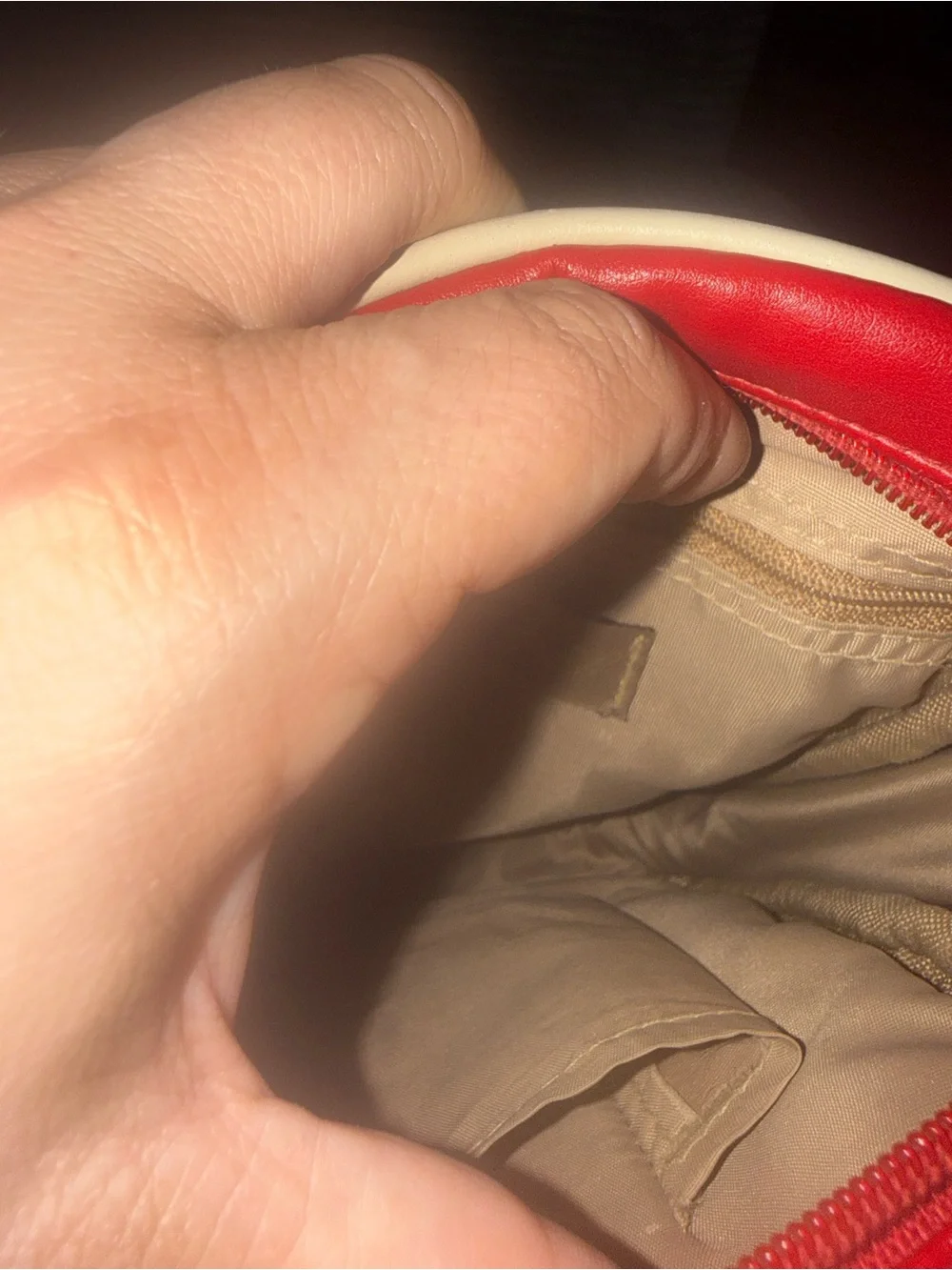 Fossil Red Retro Crossbody Bag with Cream Trim GUC
